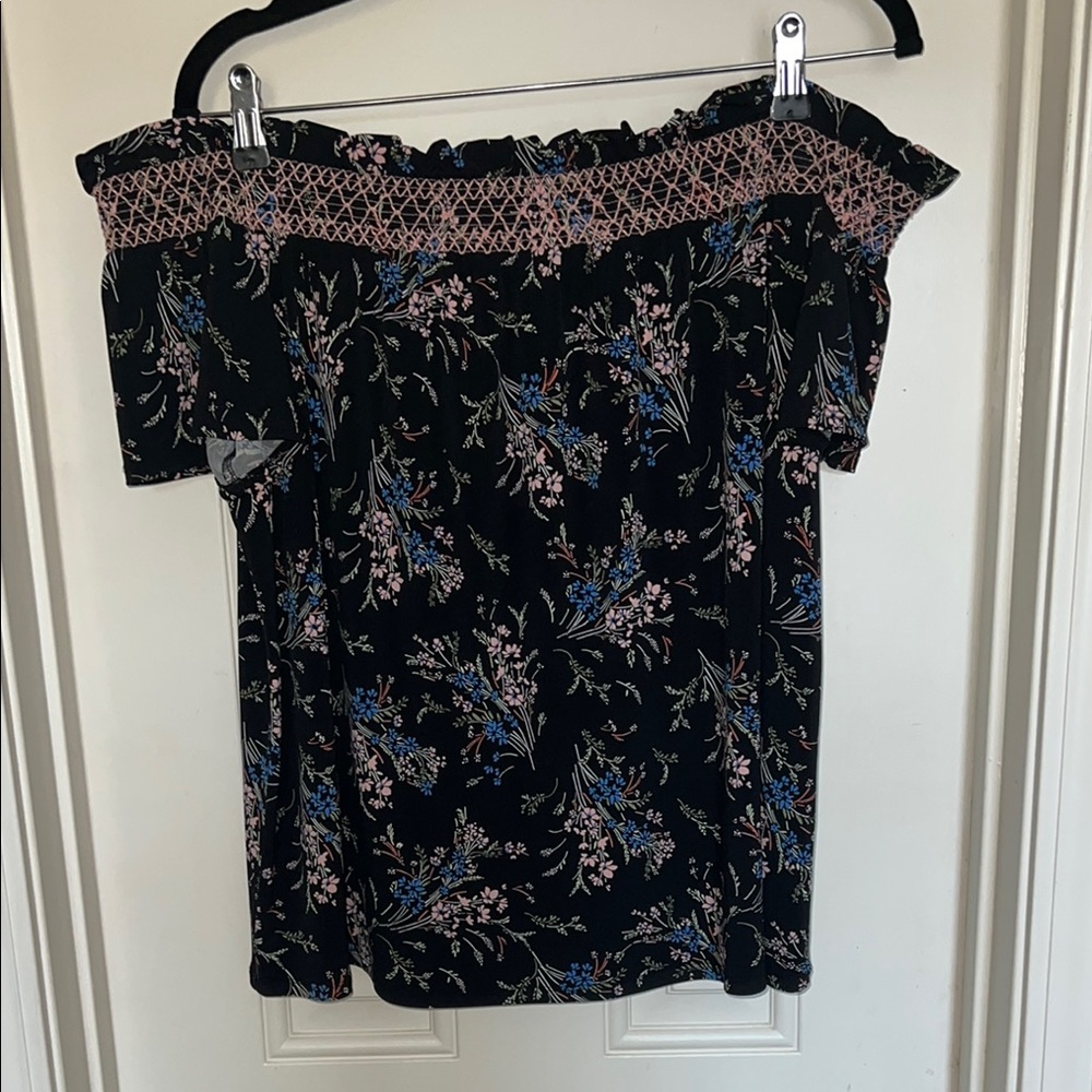 CeCe Black/Pink/Blue Off the shoulder Blouse with Floral Design